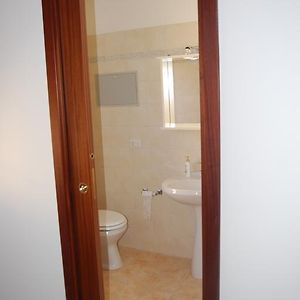 Camera standard con letto king size